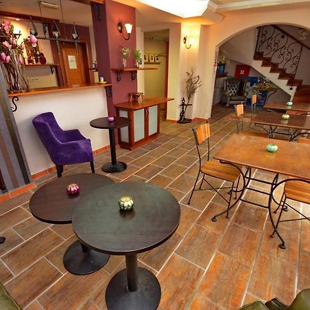 Hotel Meduza Bečići Dış mekan fotoğraf
