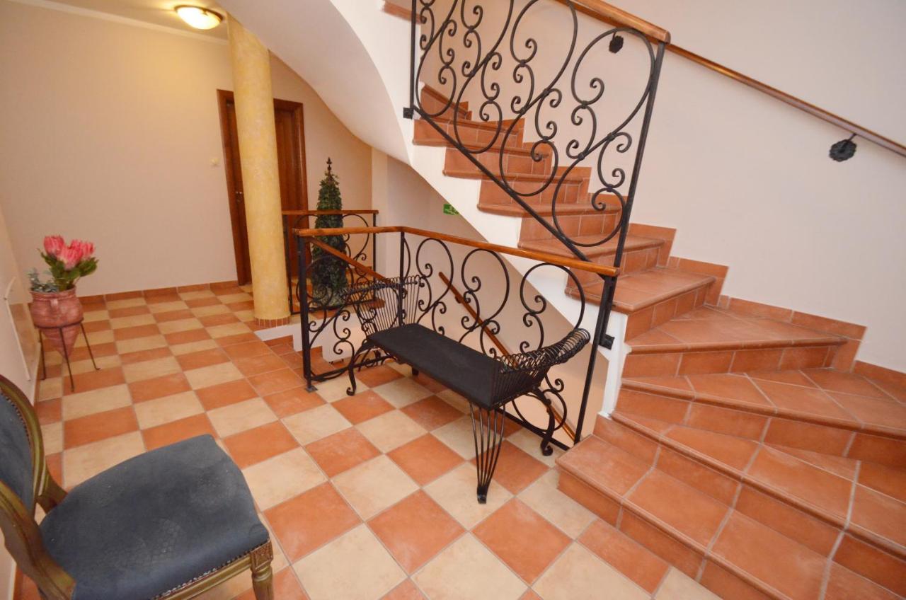 Hotel Meduza Bečići Dış mekan fotoğraf