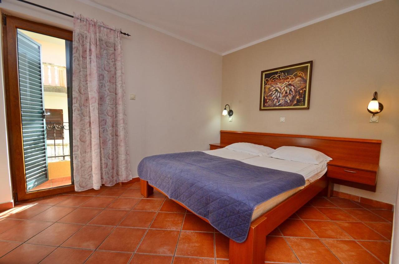 Hotel Meduza Bečići Dış mekan fotoğraf