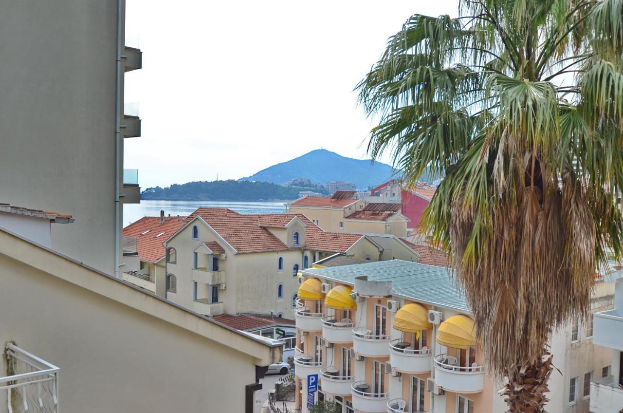 Hotel Meduza Bečići Dış mekan fotoğraf