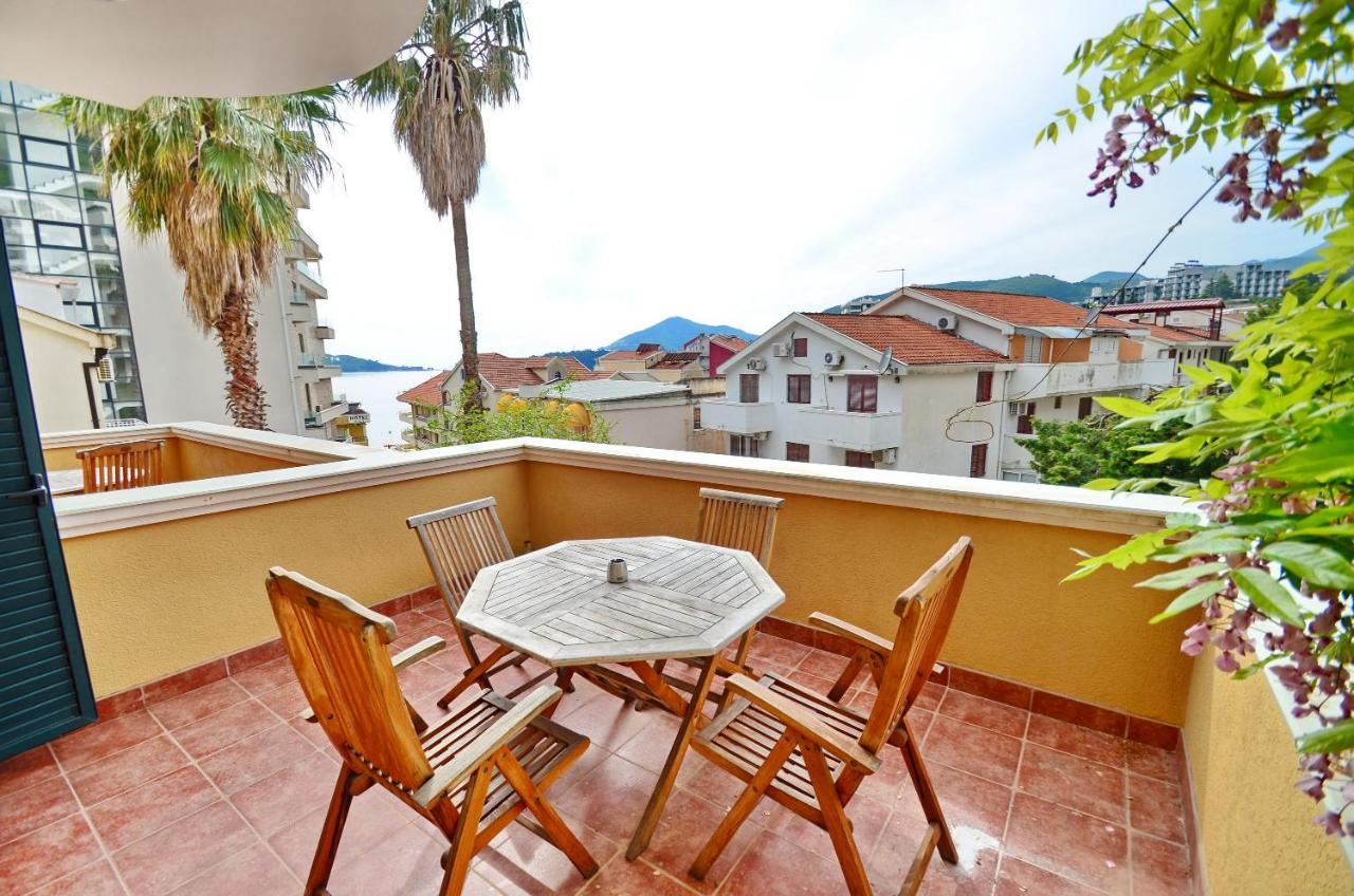 Hotel Meduza Bečići Dış mekan fotoğraf